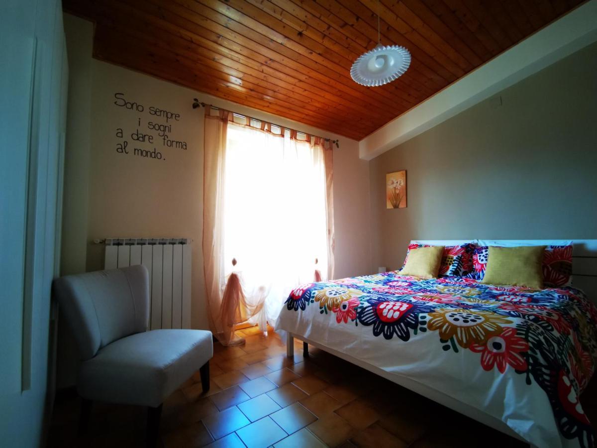 B&B A Casa Di Nonna Massa d'Albe Exterior photo